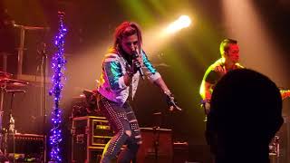 EVA UNDER FIRE SEPERATE WAYS (JOURNEY COVER) LIVE HOUSE OF BLUES LAS VEGAS NV 10-14-2021