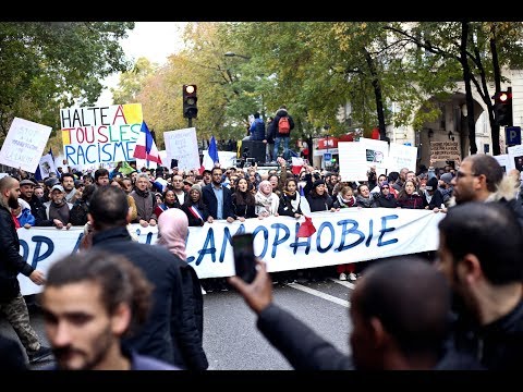 Paris : la marche contre l'islamophobie traverse la capitale