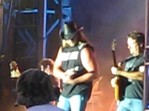 Trace Adkins Concert-Swing