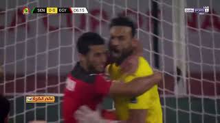 ابو جبل يتصدى لركلة ماني في مباراة مصر و السنغال  الفيديوا