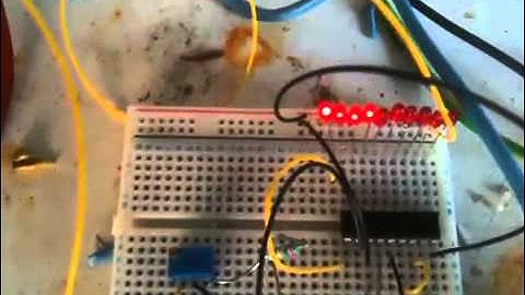 LM3914N 12v battery monitor.