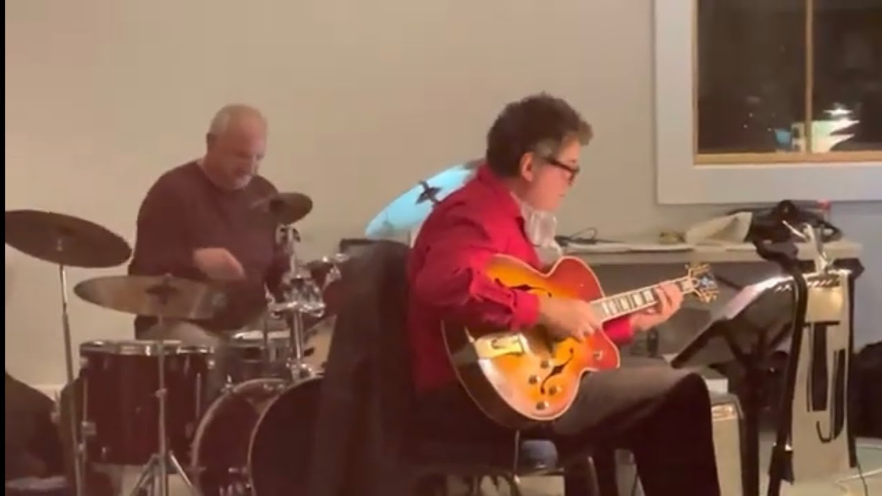 Connecticut Music TUXEDO JUNCTION Monday Music Big Band Sounds