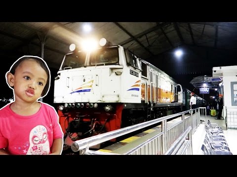 Naik Kereta Api Tut Tut Tut ❤ Lagu Anak Indonesia