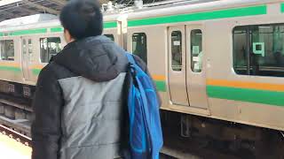 E231系1000番台ヤマU-588編成横浜駅発車