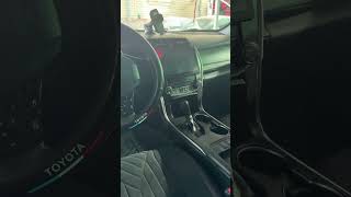 0755 39 39 70 TOYOTA CAMRY v55 🇺🇸 год 2017 об 2.5 гибрид пробег 156*** km цена 11.900$ 🚨 СРОЧНО