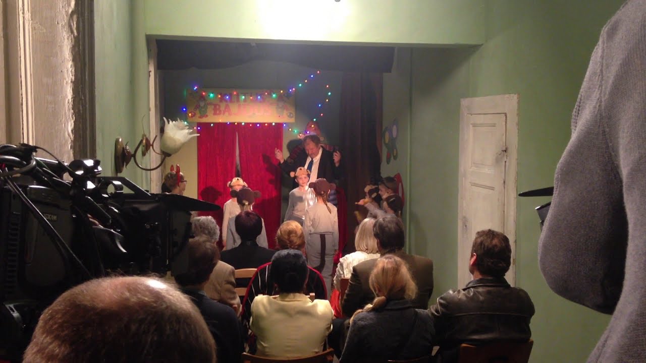 Małpie Tango, Świat według Kiepskich, 