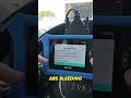 Light On? Plug In the Innova SD35 and See What’s Wrong