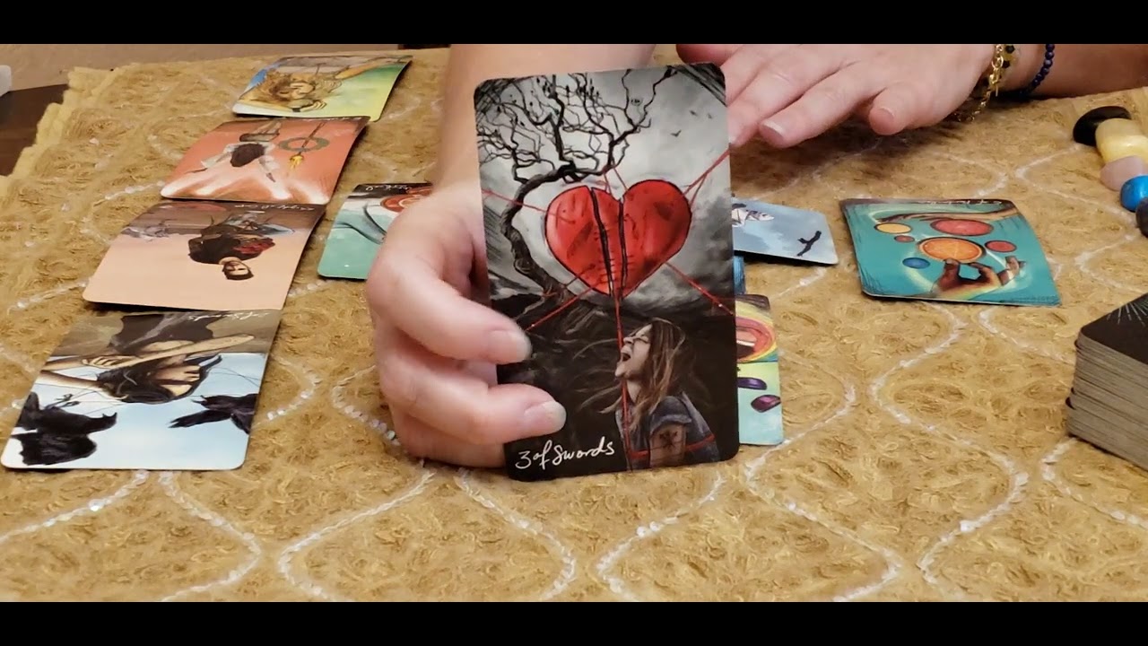 ДЕВА ♍ Вы решили оставить их позади, и новая судьба откроет перед вами сложный выбор. Доверьтесь! 👁🧠