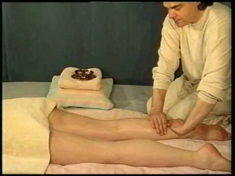 beautycon effleurage on the whole leg massage