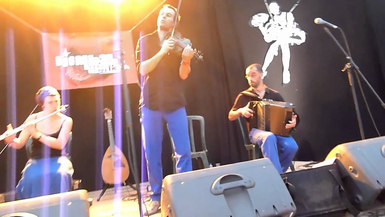 Boombal Festival 2011 - Bal en chantier - mazurka