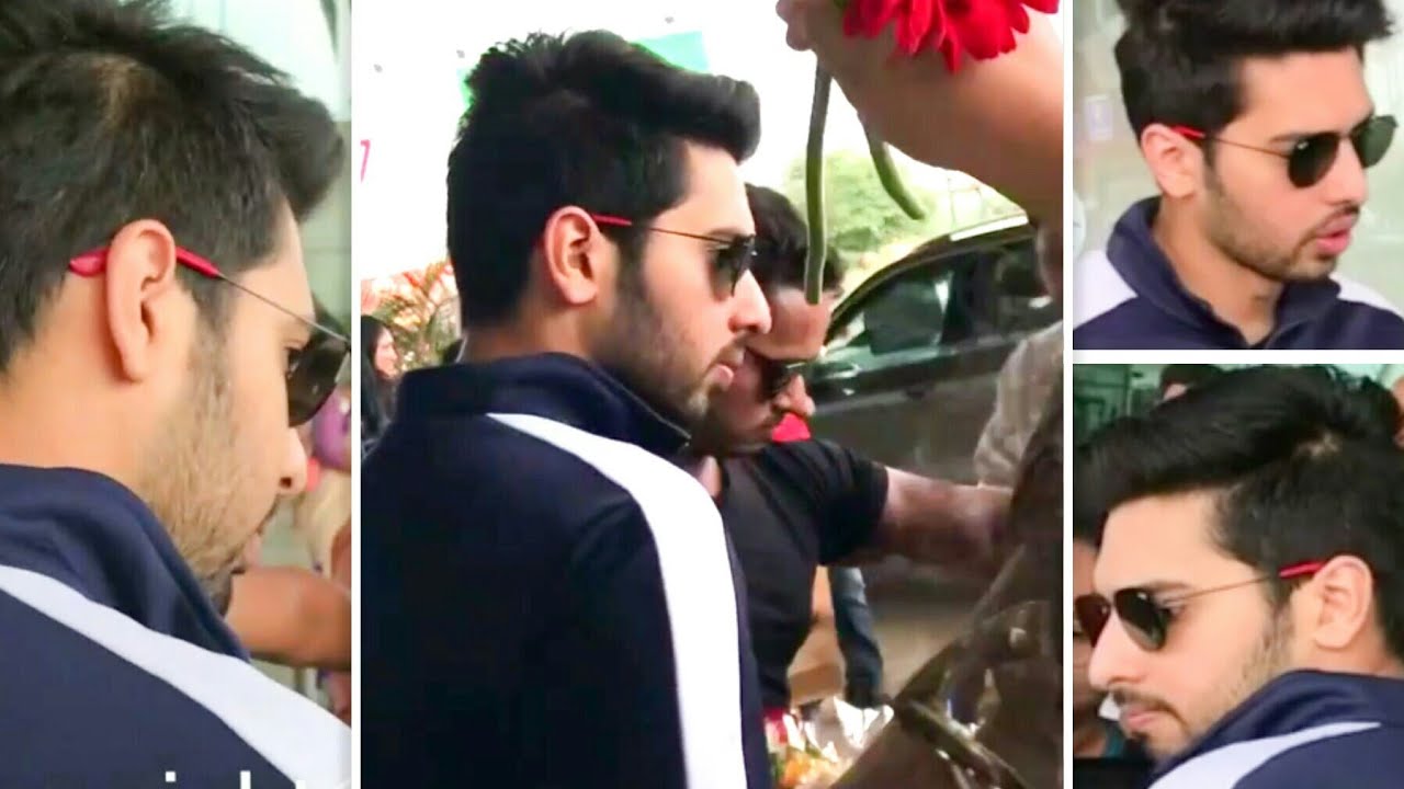 Armaan Malik Bollywood Singer At Bhubaneswar Airport | Arman Malik