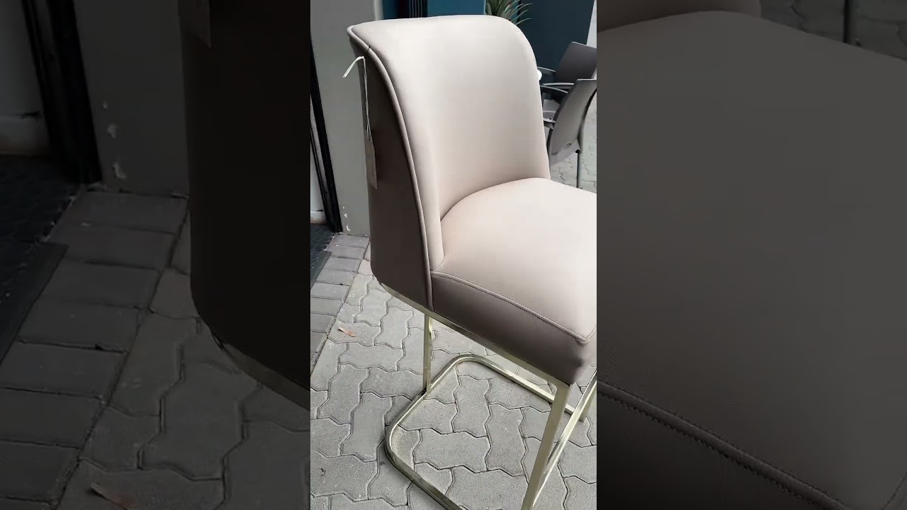 Bar chairs 