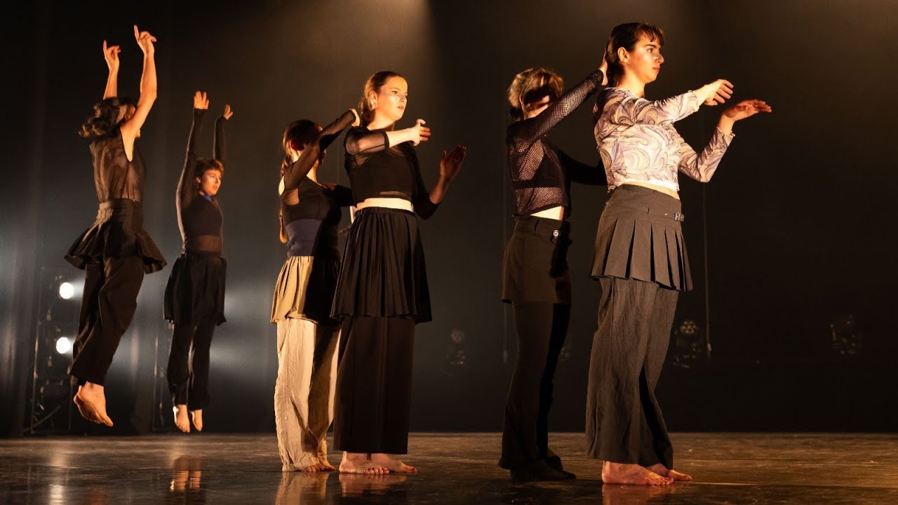 Alienated "Pluto" - Nina & Deren (Studance Choreolab)