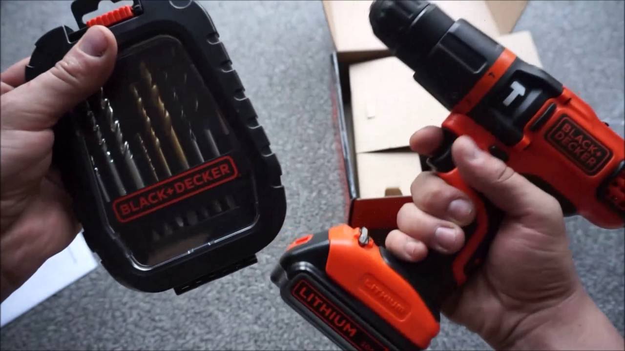 Black and Decker 18v Hammer drill (BDH18) unboxing and noob tutorial