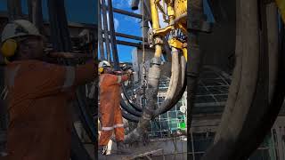 Sledgehammer 80Small Hammer 40?