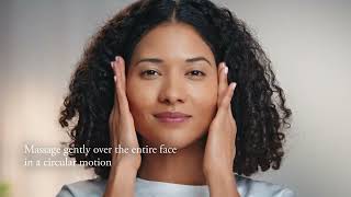 How-to: ABSOLUTE SILK MICRO ESSENCE IN LOTION | EN - YouTube