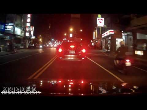 20161010 台中東山路車禍 (小擦撞)