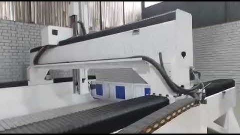SUNTEC TWO SET 3D MOLD 4 AXIS CNC ROUTER IN PERU CUSTOMER WORKSHOP ST-1325 ST-3050