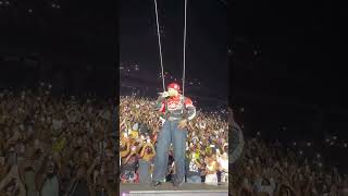 Chris Brown Lands In Your Section! @therap2kMusic