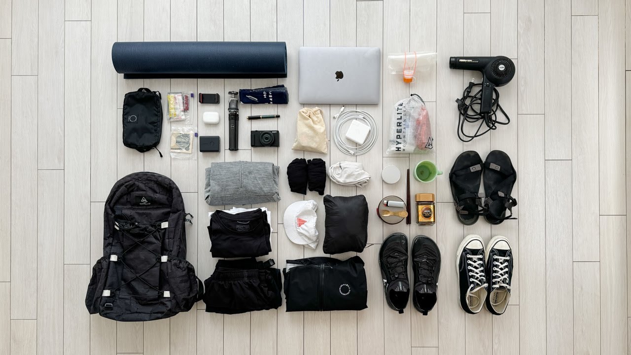A minimalist who packs all 55 items he owns - YouTube