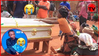 Mke Wa Marehemu Adondoka Kwauchungu Mbele Ya Jeneza La Mme Wake Tazama ...