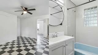 1214 14th St Garage Apartment Street Galveston, TX 77550