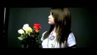 youtube - selena gomez-falling down-official music video.avi