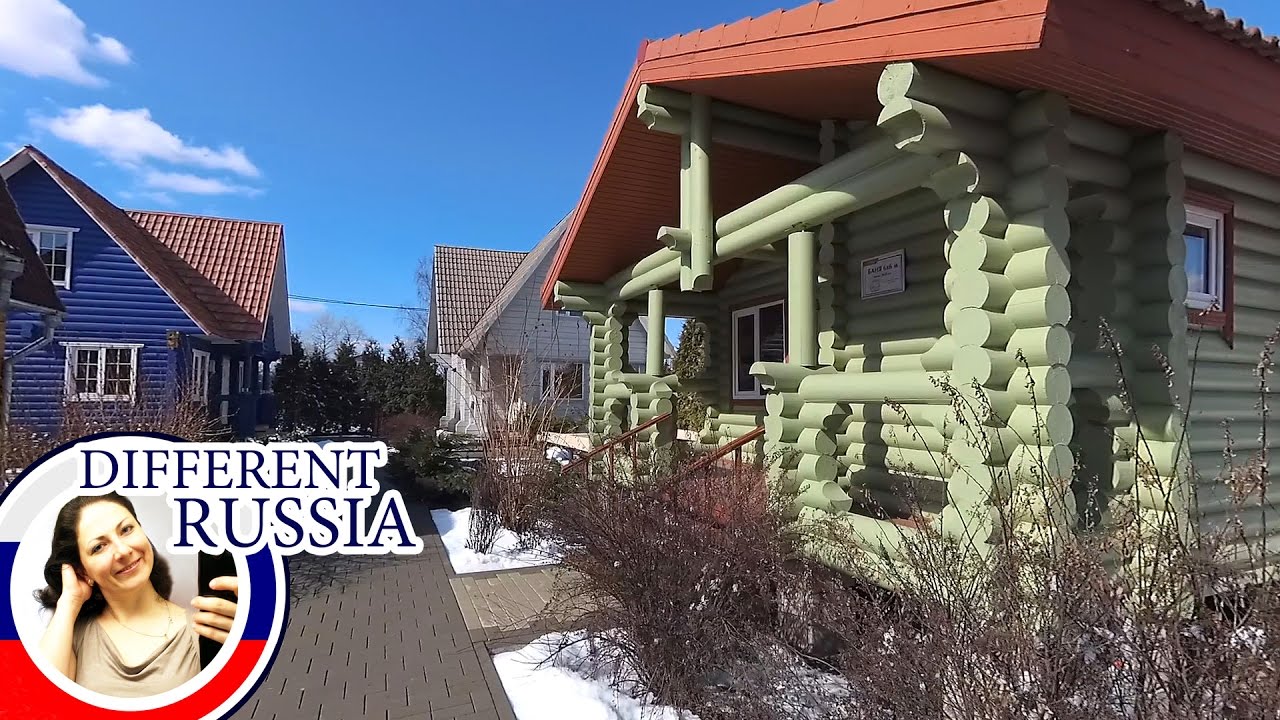 Life in Russian Countryside (Visiting a Dacha in Siberia)