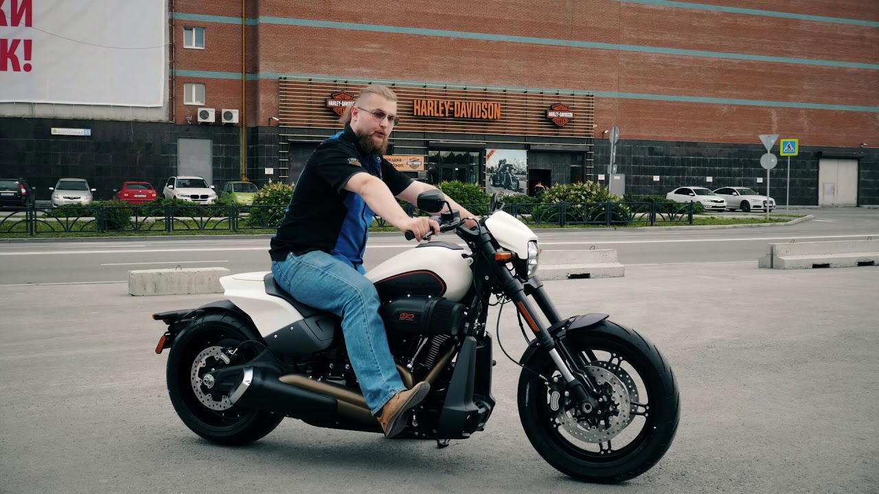 Обзор на Harley-Davidson  FXDR™ 114