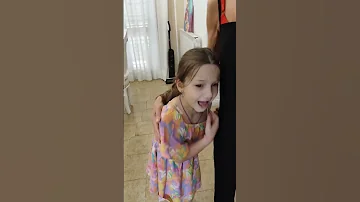 C È QUALCOSA CHE SI MUOVE Viral Perte 