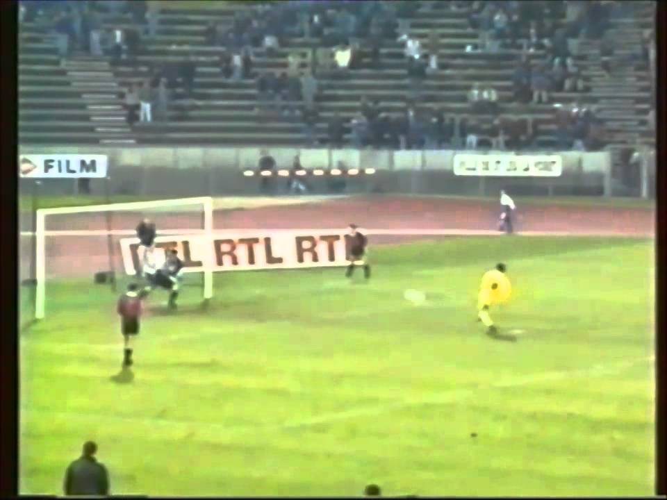 Olympique Marseille - AS Beauvais Oise, Feb 18, 1995 - Coupe de France
