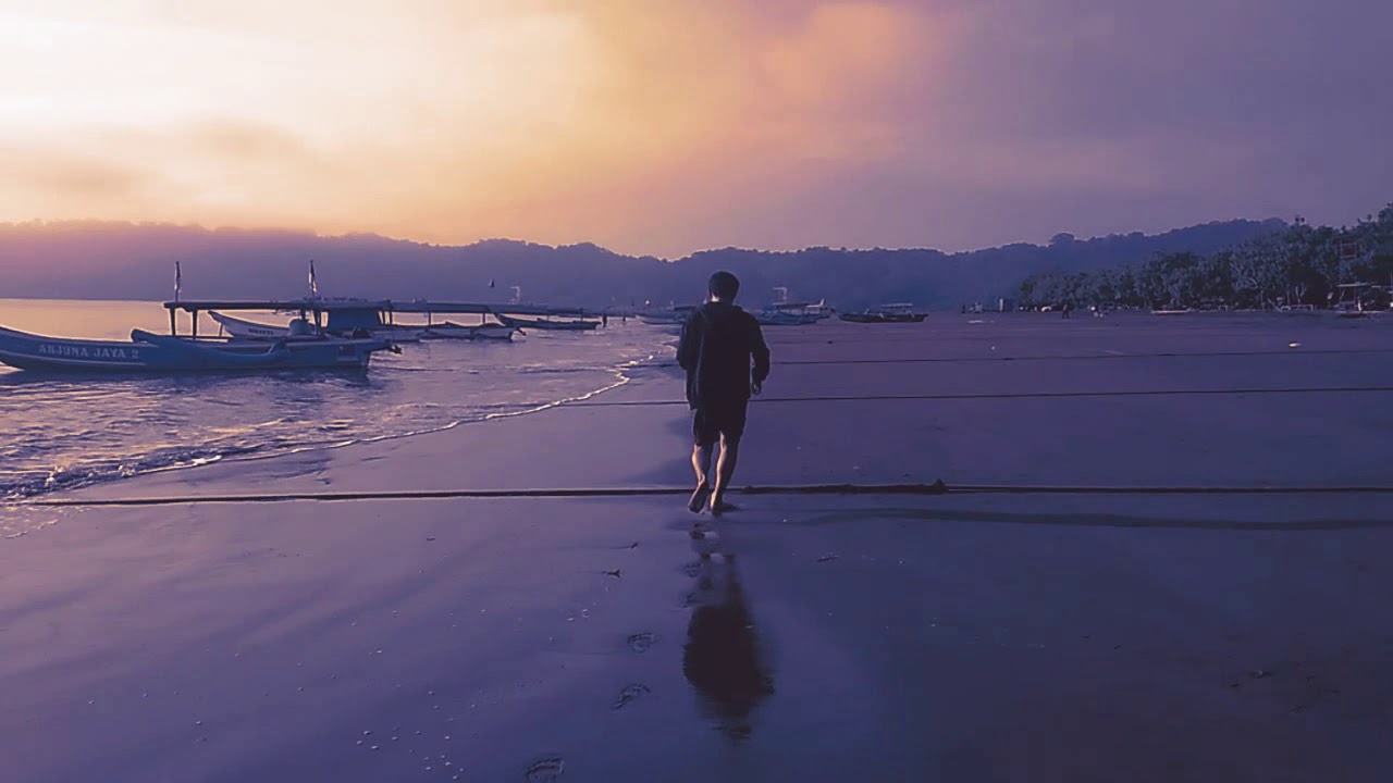 Fiersa besari - Garis terdepan ( lirik vidio) - YouTube