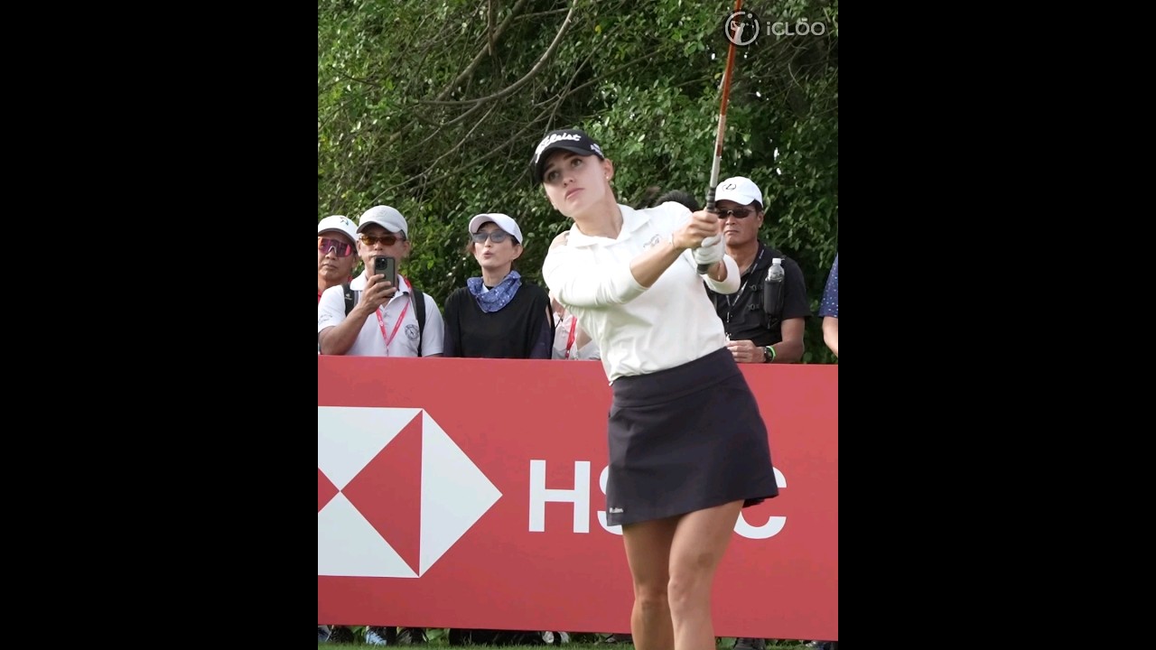 A bit nervous in the first hole tee shot 