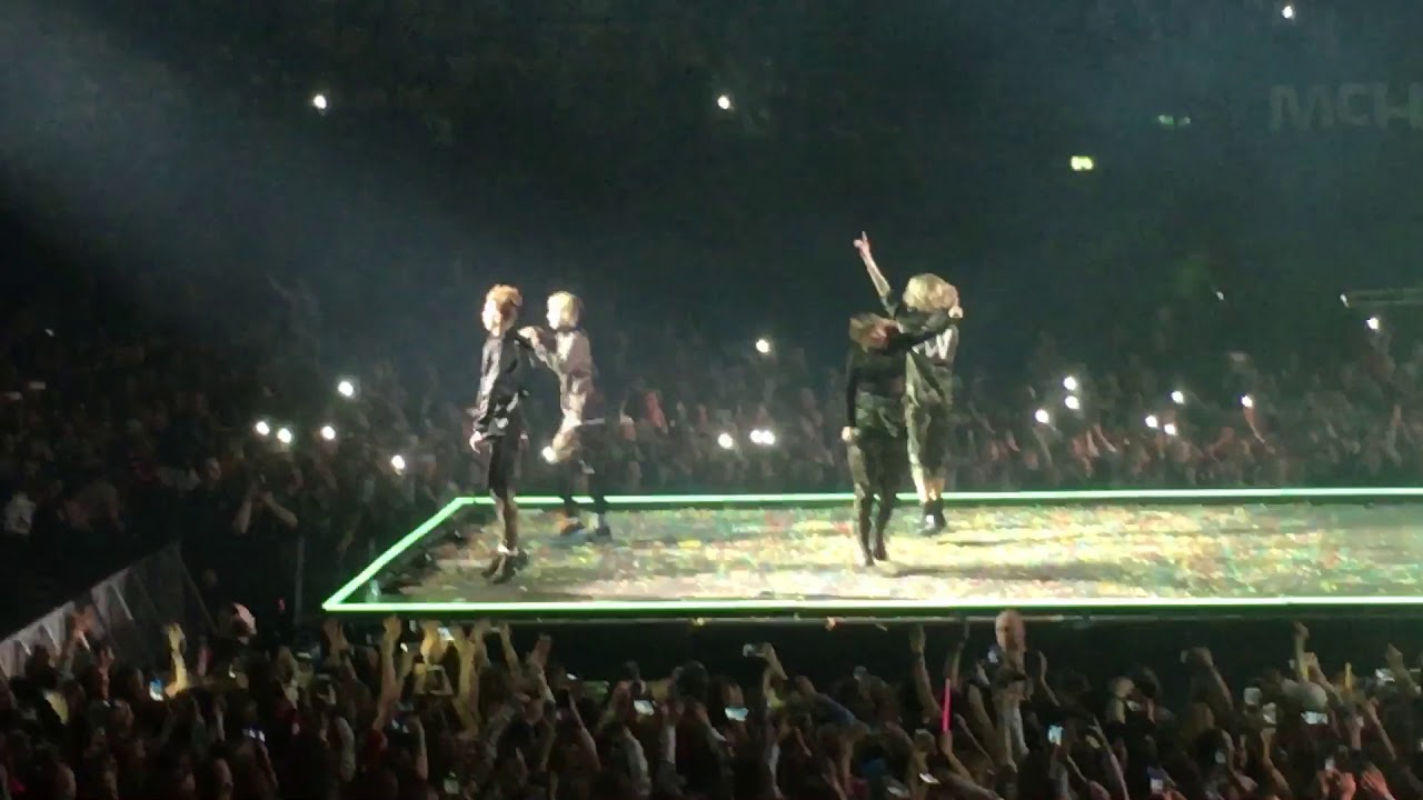 Marcus og Martinus koncert i jyskebankbox 9/2-18 #7