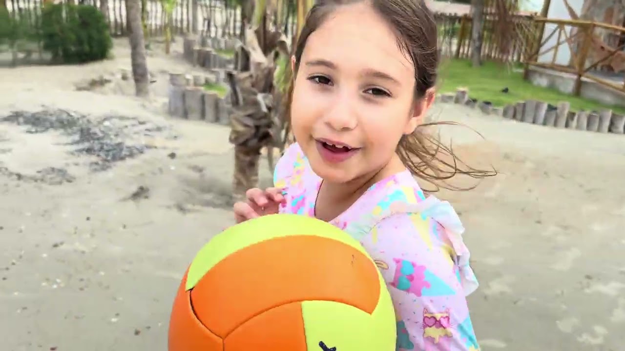 Encontramos um pirata na praia 🏝️ 