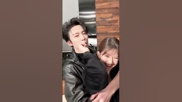 Thumbnail of Dad and mom🥰| The Story of Pearl Girl | #ZhaoLusi #thestoryofpearlgirl  #赵露思  | YOUKU