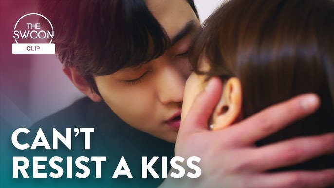 Woo Young-woo and Lee Jun-ho share a first kiss  Extraordinary Attorney  Woo Ep 10 [ENG SUB] 