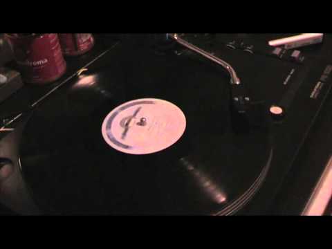 Alex Lee — Alex Lee feat. Extacy - i'm gonna go out  (mighty quinn records)