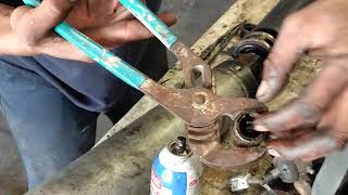 Toyota Tundra Center support bearing replacement on driveshaft, Part 1