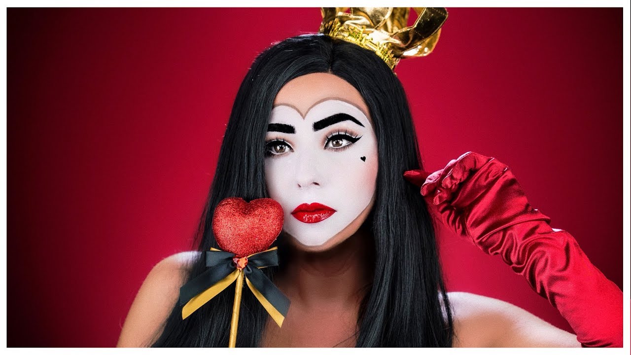 Queen Of Hearts Makeup Tutorial Youtube
