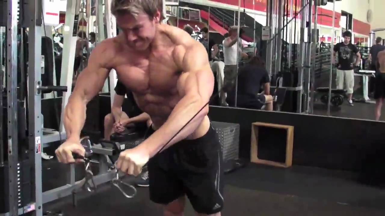 WBFF Pro - Rob Riches. Video Blog. Video #14: Chest & Triceps @ Gold's Gym, Venice. Part 2 of 2