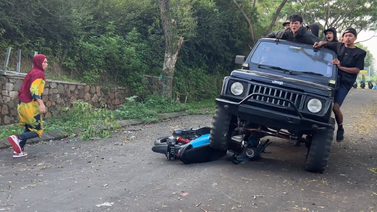 BUAT YANG BELUM NONTON !!!!  KEHIDUPAN EMAK GILA 