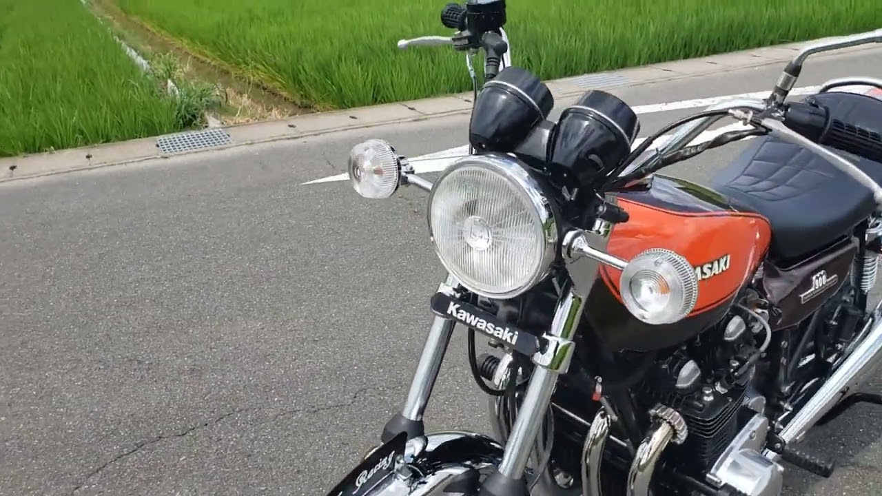 カワサキ 火の玉 Z1 4本出しレーシングバッフル - YouTube