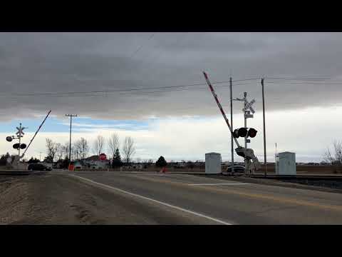 Train passing by nampa, Idaho, Robinson road