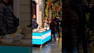 Різдвяні приколи. Львів центр, мода. #львівплощаринок