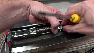 how to replace Ilve oven door hinges