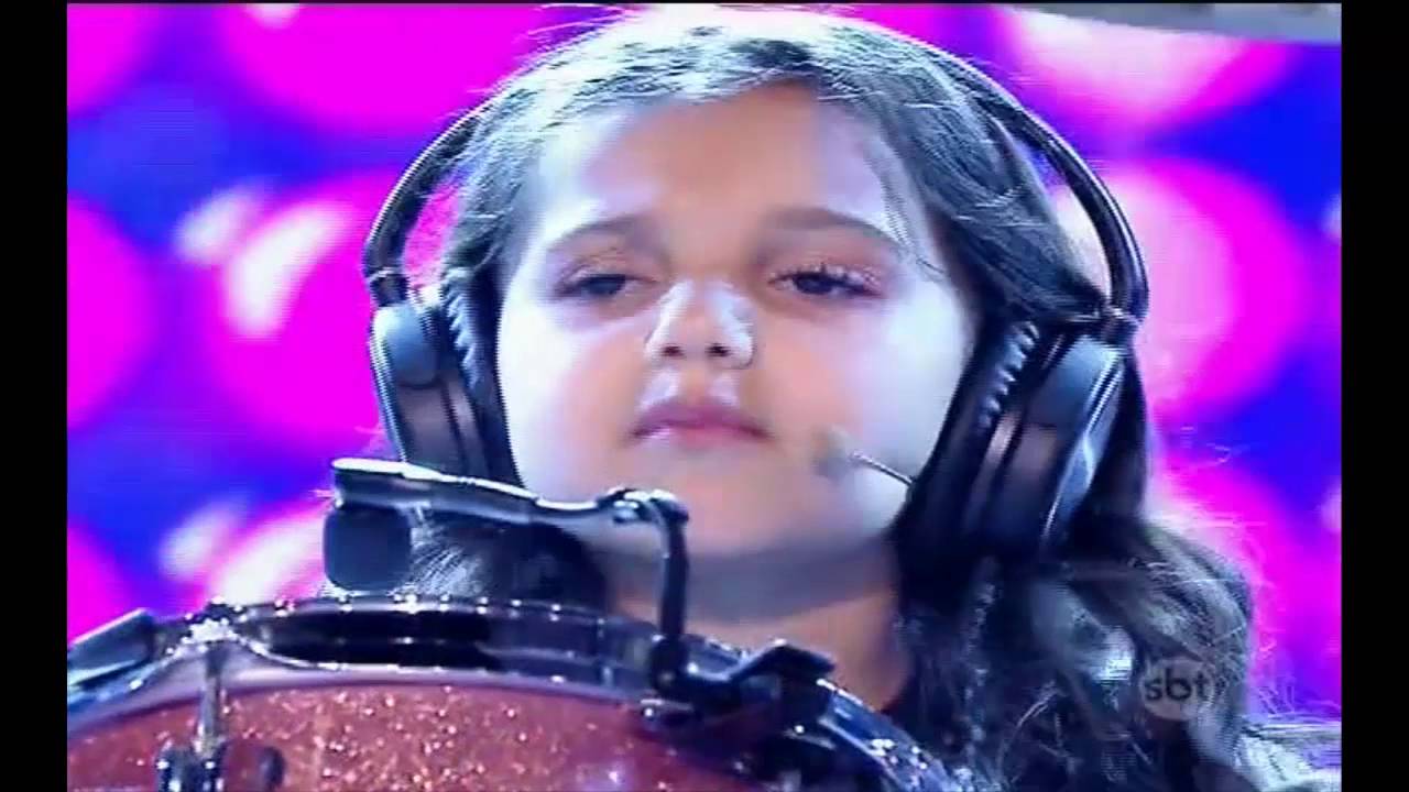 Eduarda Henklein - Baterista (COVER) Evanescence bring me to life no programa Raul Gil  23/04/2016