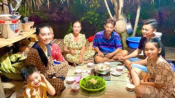 Lẩu Cá Ngừ Hầm Xả Nước Dừa Tươi Nhúng Rau Vườn Sau Buổi Làm Tôm Khô• UMQT | # 228