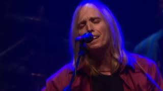 Watch Tom Petty Blue Sunday video