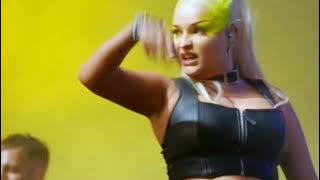 Kim Petras - Hit It From The Back (Live from Coachella 2022)